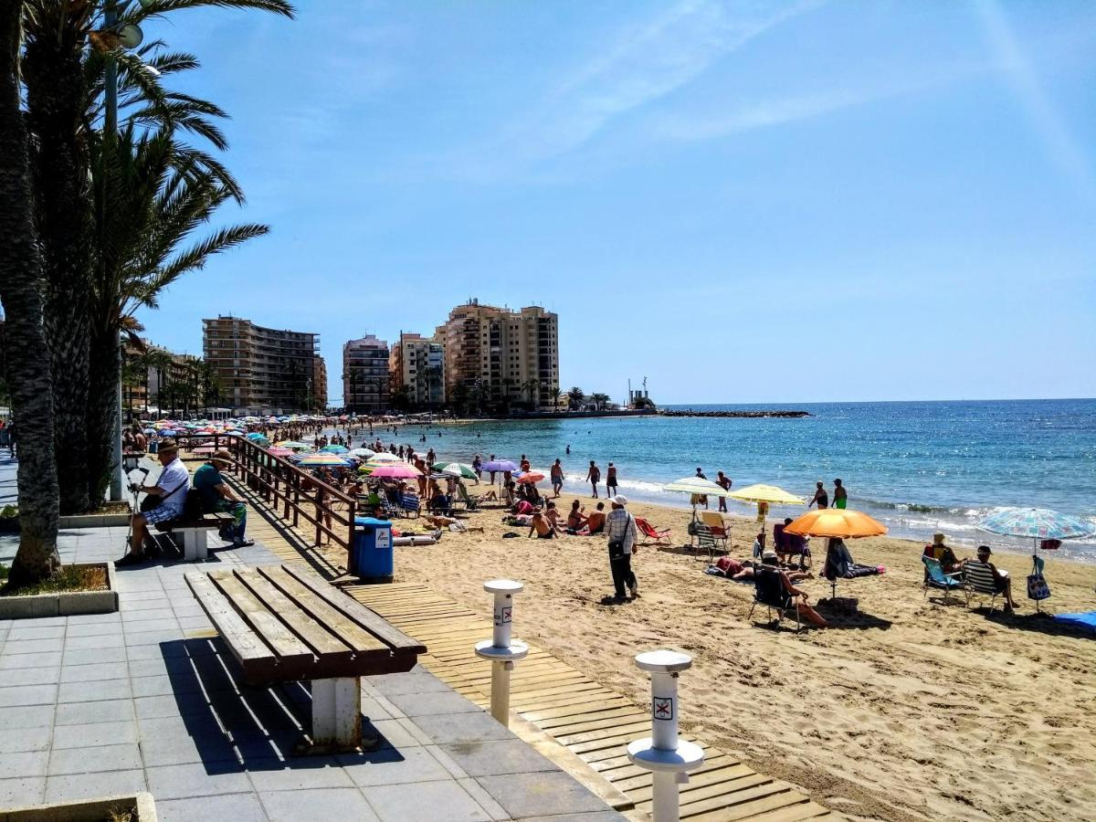 Apartament Goleta Τορεβιέχα Εξωτερικό φωτογραφία