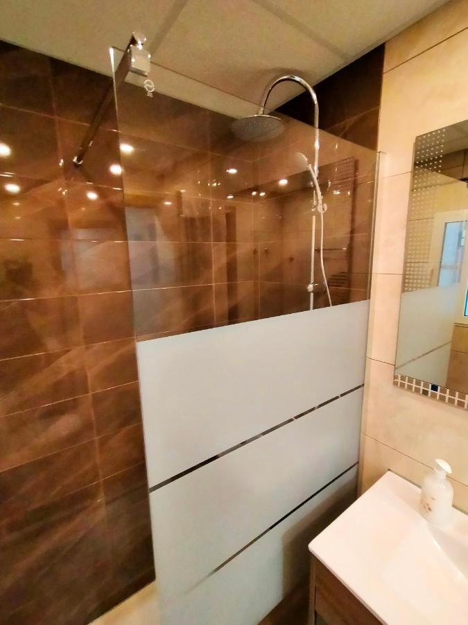 Apartament Goleta Τορεβιέχα Εξωτερικό φωτογραφία