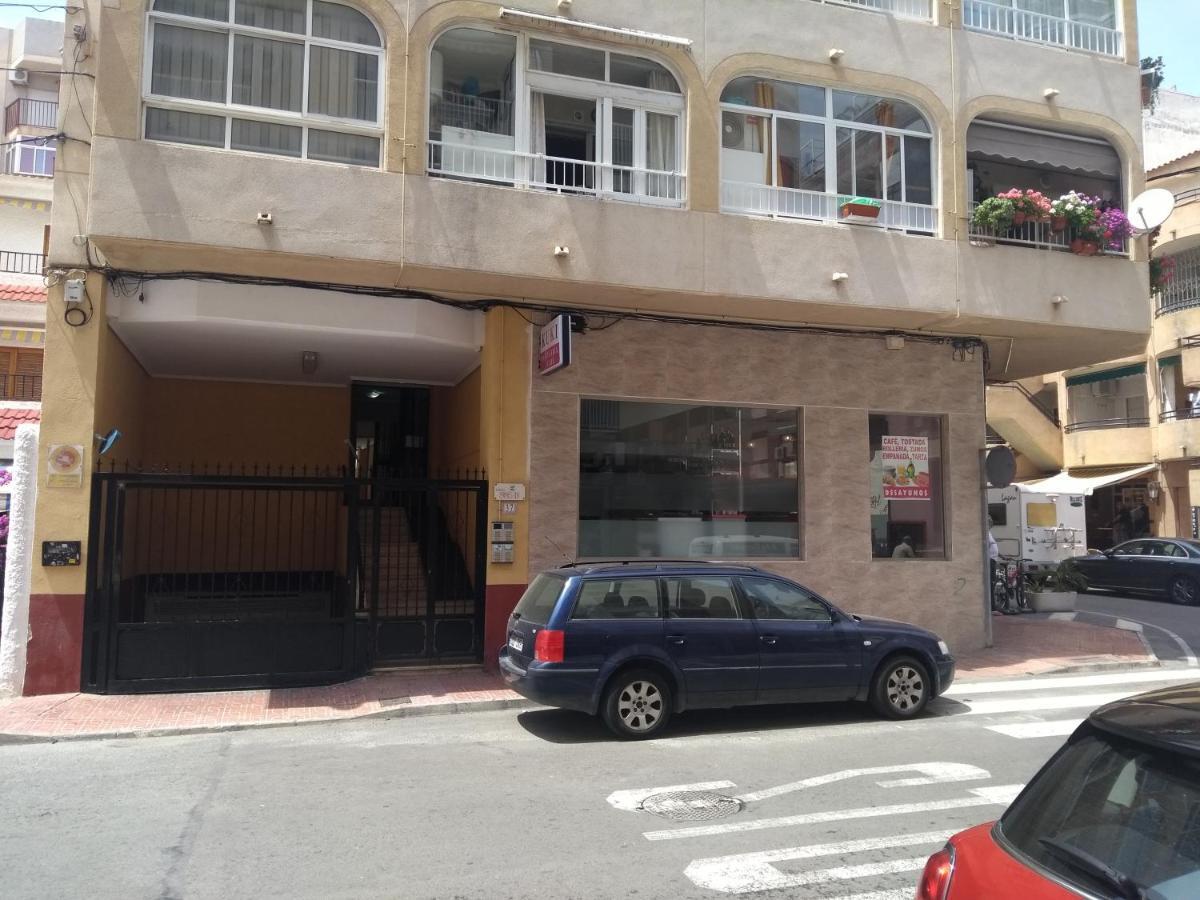 Apartament Goleta Τορεβιέχα Εξωτερικό φωτογραφία
